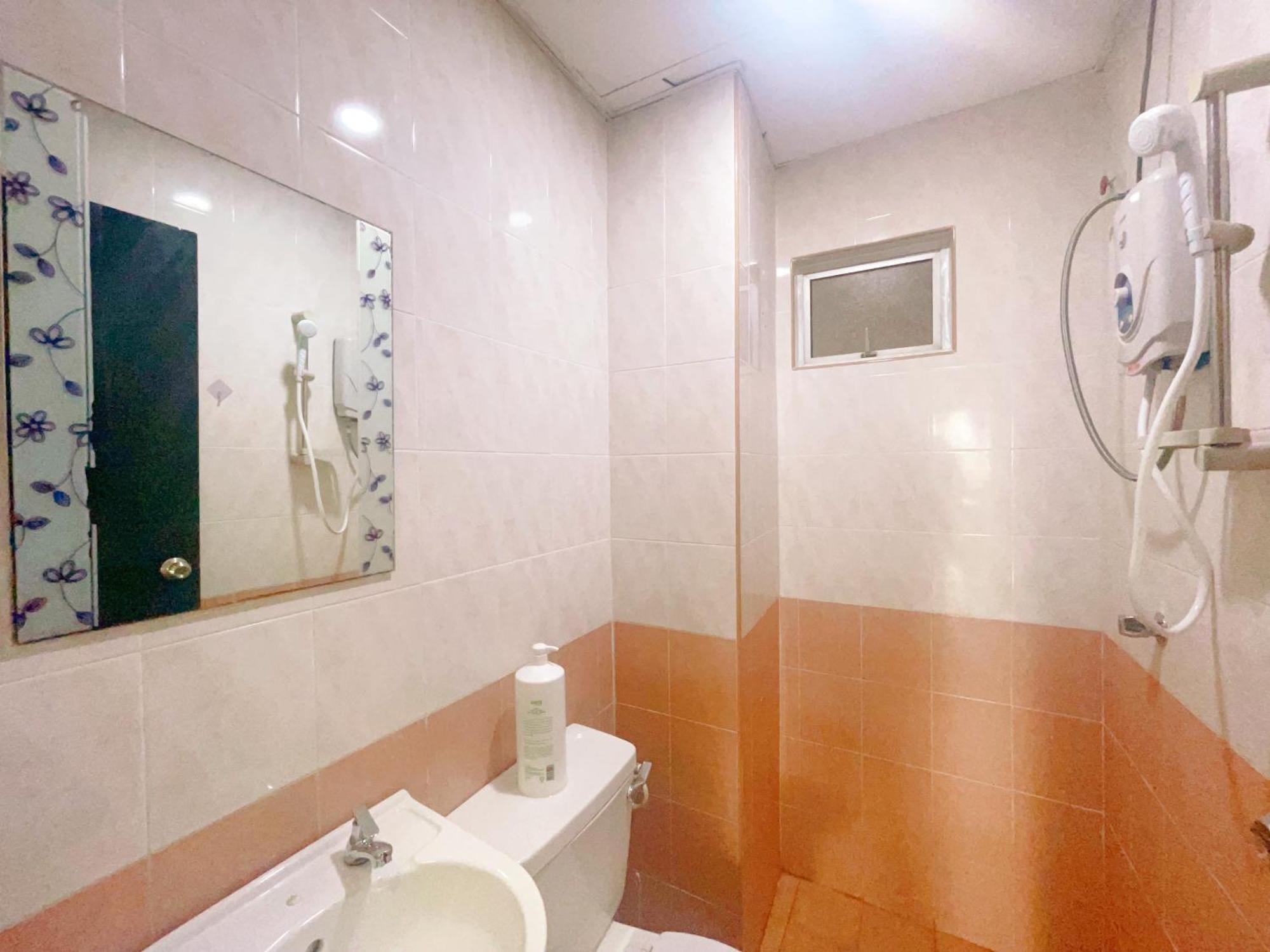 Monic Staycation #plaza Raya Serviced * Malacca